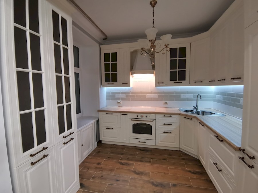 Белый кухонный гарнитур-Кухня МДФ в ПВХ «Модель 573»-фото2