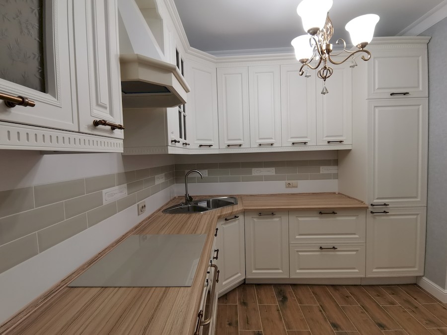 Белый кухонный гарнитур-Кухня МДФ в ПВХ «Модель 573»-фото5