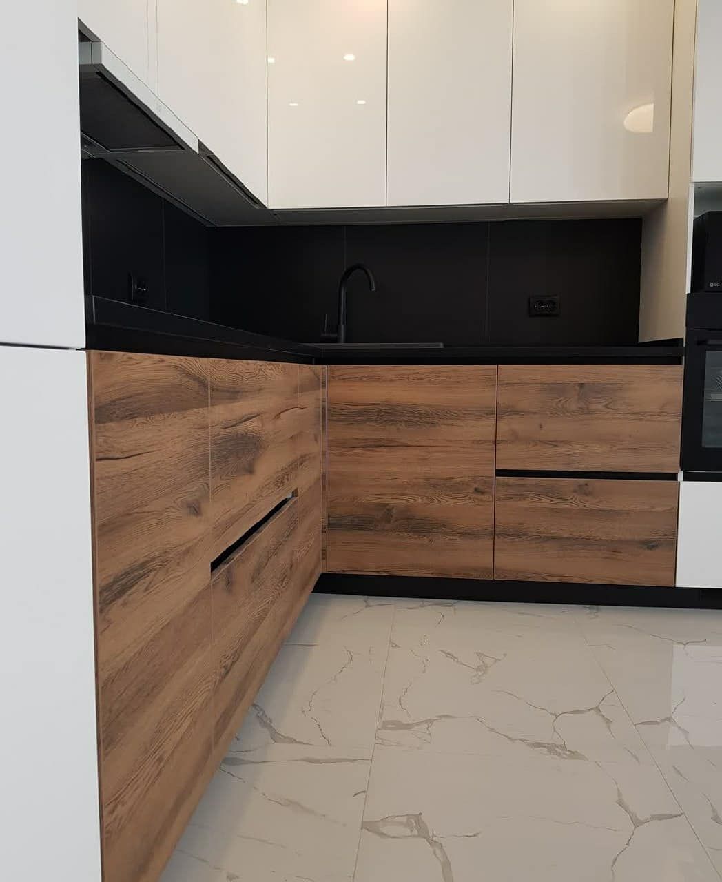 Белый кухонный гарнитур-Кухня МДФ в эмали «Модель 629»-фото4