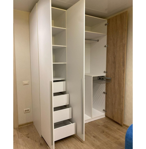 Распашные шкафы-Шкаф с распашными дверями на заказ «Модель 34»-фото2