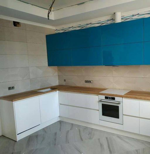 Белый кухонный гарнитур-Кухня МДФ в эмали «Модель 625»-фото3